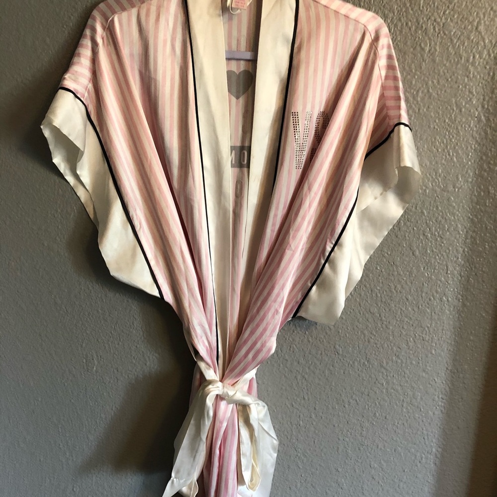 2014 Victoria’s Secret fashion show robe